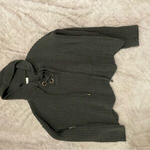 Chic Gray Knit Cardigan